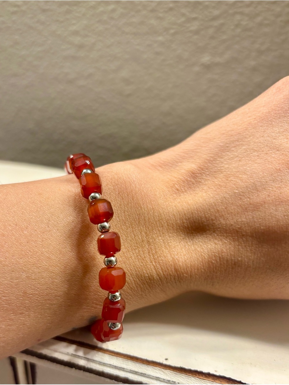 Red Agate 50.00 ctw Cord Beaded Square Bracelet in Stainless Steel